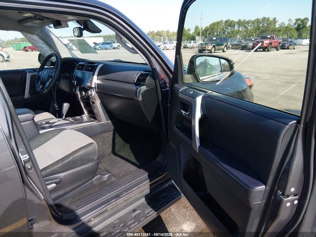 Aukcja sprzedaży 2023 Toyota 4runner Sr5, vin: JTEMU5JR3P6123794, numer aukcji: 45112241