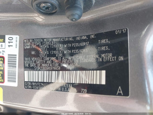 45112245 :رقم المزاد ، 5TDKZ3DC6HS816658 vin ، 2017 Toyota Sienna Le 8 Passenger مزاد بيع