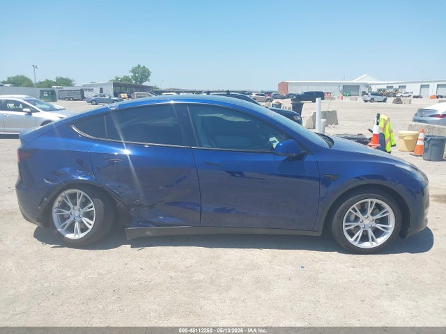45112250 :رقم المزاد ، 7SAYGDEE0NF505767 vin ، 2022 Tesla Model Y Long Range Dual Motor All-wheel Drive مزاد بيع