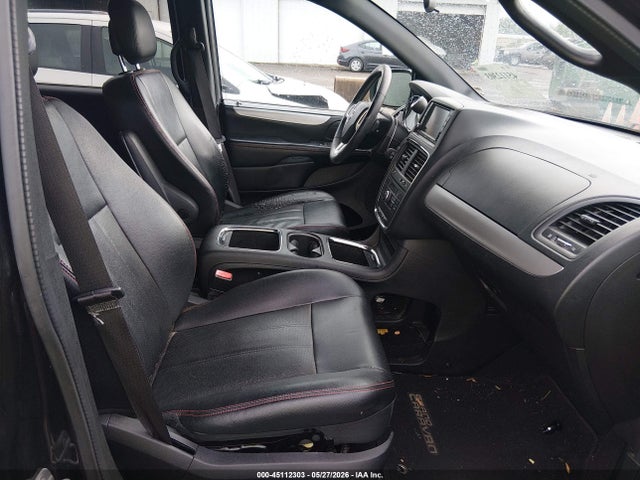 2016 Dodge Grand Caravan R/t მანქანა იყიდება აუქციონზე, vin: 2C4RDGEG0GR318906, აუქციონის ნომერი: 45112303