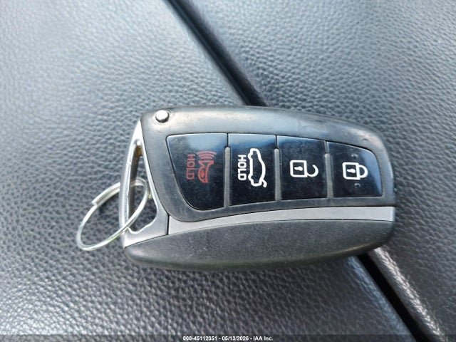 Продажа на аукционе авто 2015 Hyundai Genesis 3.8, vin: KMHGN4JE0FU083489, номер лота: 45112351