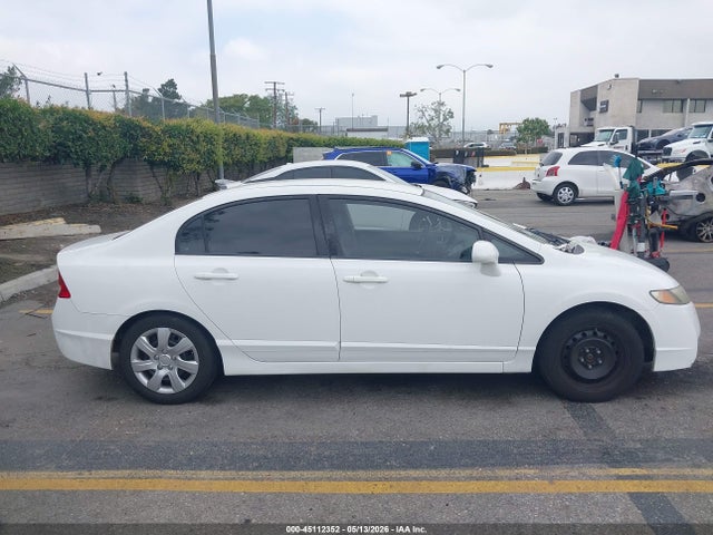 Продаж на аукціоні авто 2011 Honda Civic Lx, vin: 2HGFA1F51BH525908, номер лоту: 45112352