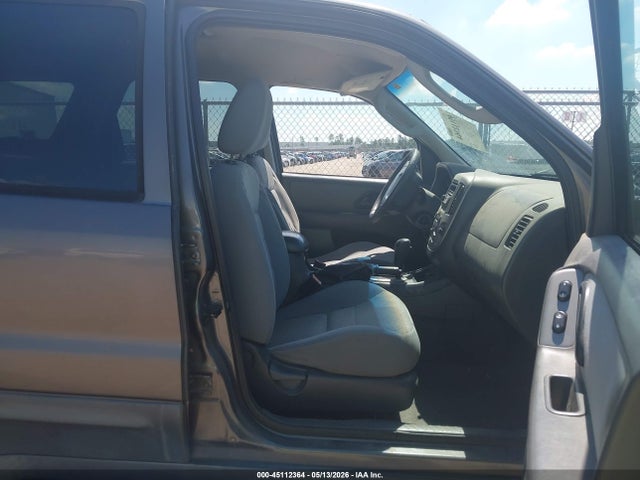 Продаж на аукціоні авто 2005 Ford Escape Xlt, vin: 1FMYU03105KA23362, номер лоту: 45112364
