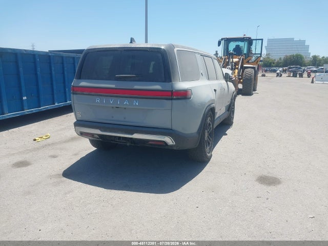 Rivian R1s Adventure 2023 7PDSGABA0PN019590 Image 4