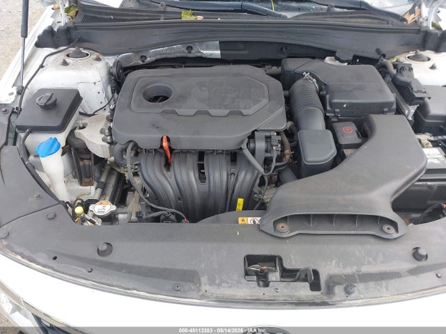 45112383 :رقم المزاد ، 5XXGU4L30GG105081 vin ، 2016 Kia Optima Ex مزاد بيع