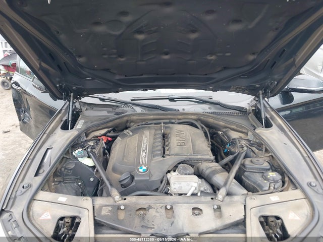 2015 Bmw 535i Xdrive მანქანა იყიდება აუქციონზე, vin: WBA5B3C55FD545893, აუქციონის ნომერი: 45112390