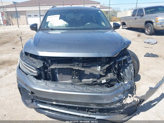 45112414 :رقم المزاد ، 3VV8B7AX0RM208537 vin ، 2024 Volkswagen Tiguan 2.0t Se R-line Black مزاد بيع
