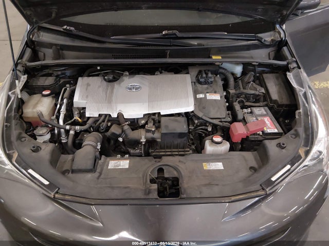 Toyota Prius Two 2016 JTDKBRFU8G3517802 Image 10