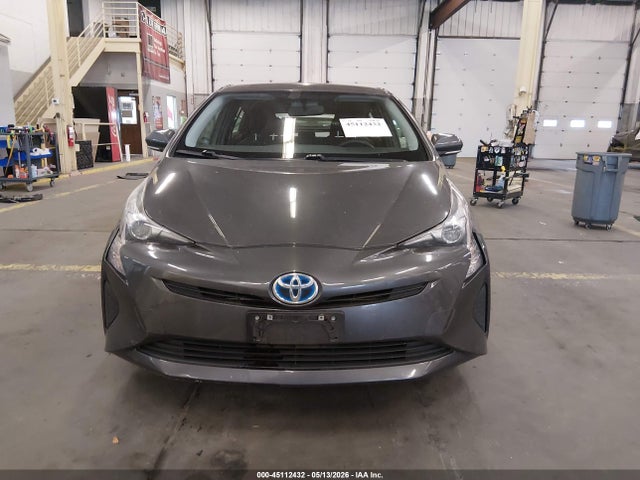 Toyota Prius Two 2016 JTDKBRFU8G3517802 Image 13