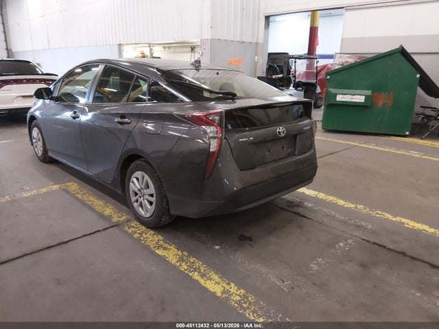 Toyota Prius Two 2016 JTDKBRFU8G3517802 Image 3