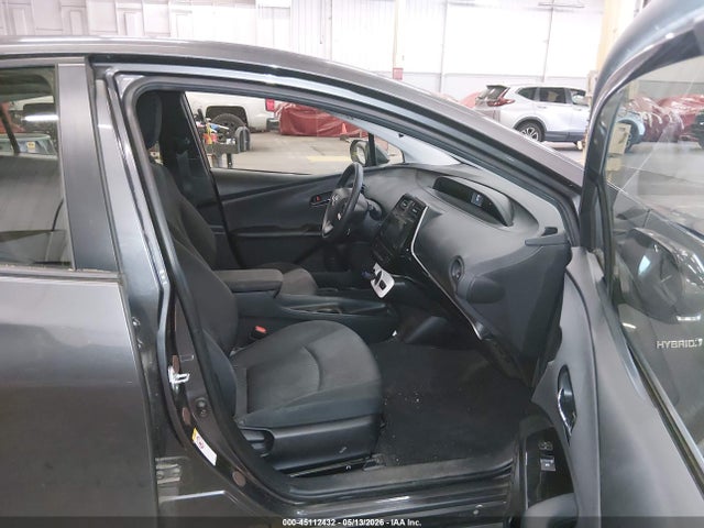 45112432 :رقم المزاد ، JTDKBRFU8G3517802 vin ، 2016 Toyota Prius Two مزاد بيع