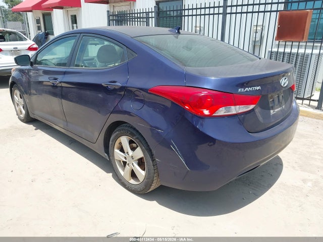 45112434 :رقم المزاد ، 5NPDH4AE8DH410436 vin ، 2013 Hyundai Elantra Gls مزاد بيع