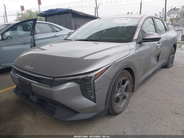 KIA K4 Lxs 2025 3KPFT4DE0SE162249 Image 2
