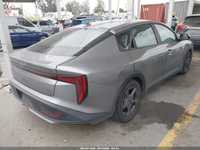 KIA K4 Lxs 2025 3KPFT4DE0SE162249 Image 4