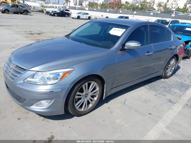 Hyundai Genesis 3.8 2014 KMHGC4DD8EU263679 Image 2