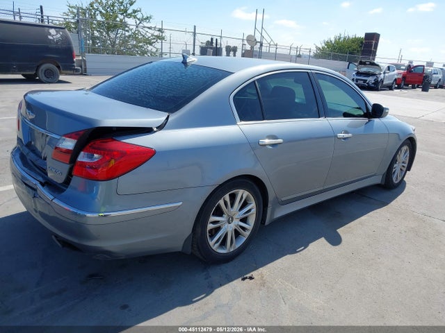 Hyundai Genesis 3.8 2014 KMHGC4DD8EU263679 Image 4