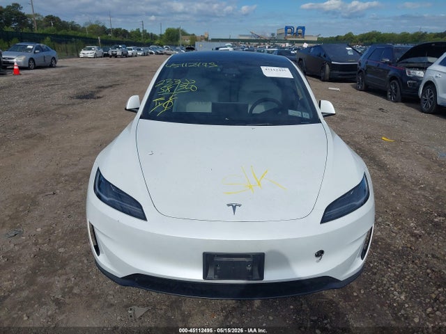 Tesla Model 3 Performance All-wheel Drive 2024 5YJ3E1ETXRF854046 Image 12