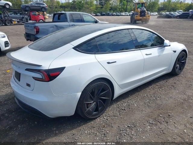 Tesla Model 3 Performance All-wheel Drive 2024 5YJ3E1ETXRF854046 Image 4