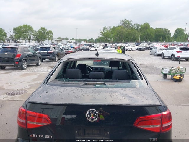 3VWL17AJ8FM287391 Volkswagen Jetta 1.8t Sel