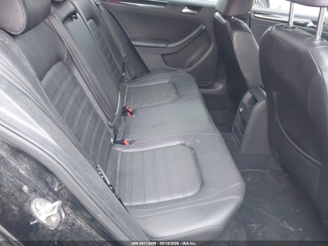 3VWL17AJ8FM287391 Volkswagen Jetta 1.8t Sel