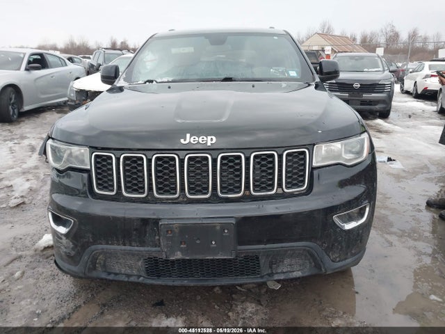 Продаж на аукціоні авто 2018 Jeep Grand Cherokee Laredo E 4x4, vin: 1C4RJFAG6JC222951, номер лоту: 45112528