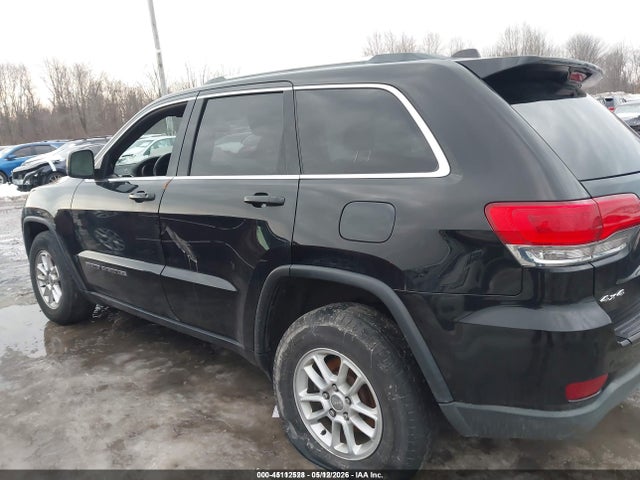 Продаж на аукціоні авто 2018 Jeep Grand Cherokee Laredo E 4x4, vin: 1C4RJFAG6JC222951, номер лоту: 45112528