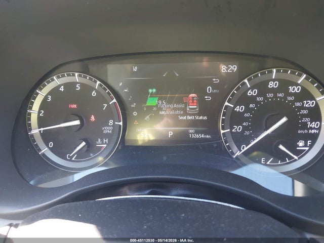 45112530 :رقم المزاد ، 5TDFZRBHXMS090557 vin ، 2021 Toyota Highlander Platinum مزاد بيع