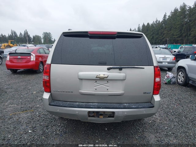Auction sale of the 2008 Chevrolet Suburban 1500 Lt, vin: 3GNFK16328G180625, lot number: 45112580