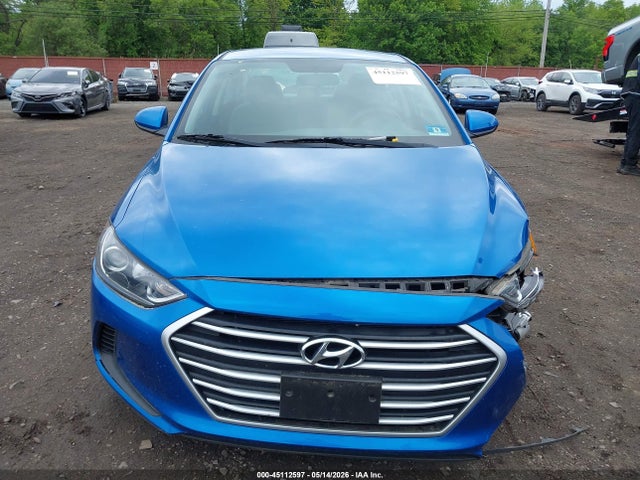 Продажа на аукционе авто 2018 Hyundai Elantra Se, vin: 5NPD74LF4JH394949, номер лота: 45112597