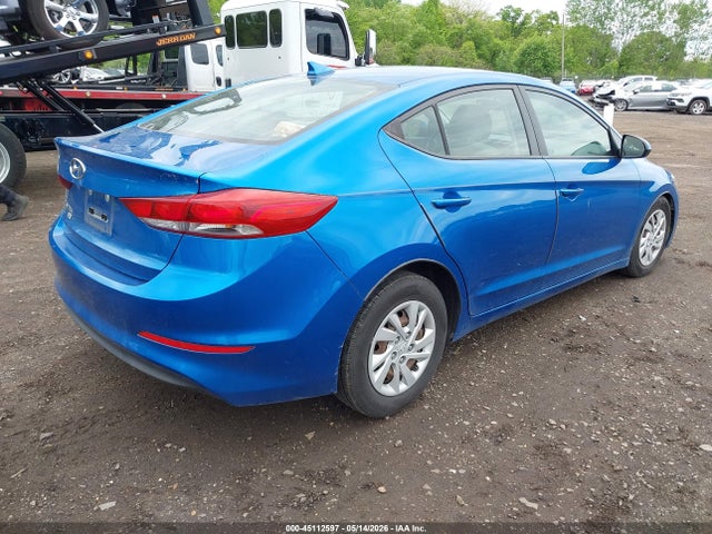 Продажа на аукционе авто 2018 Hyundai Elantra Se, vin: 5NPD74LF4JH394949, номер лота: 45112597