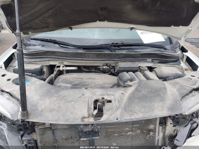 Honda Pilot Touring 2016 5FNYF6H90GB030473 Image 10