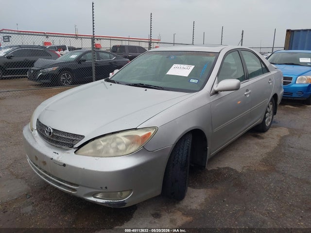 45112632 :رقم المزاد ، 4T1BF30K23U554241 vin ، 2003 Toyota Camry Xle V6 مزاد بيع