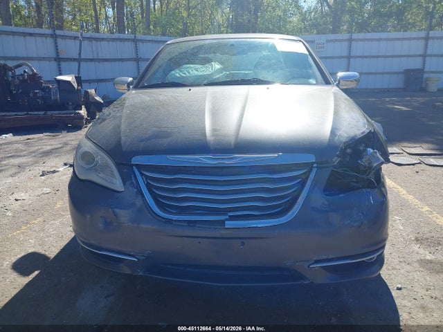 2014 Chrysler 200 Limited მანქანა იყიდება აუქციონზე, vin: 1C3CCBCG0EN178109, აუქციონის ნომერი: 45112664