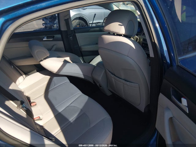 2015 Hyundai Sonata Sport მანქანა იყიდება აუქციონზე, vin: 5NPE34AF6FH061310, აუქციონის ნომერი: 45112699