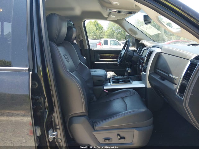 45112725 :رقم المزاد ، 1D7RB1GT1BS634521 vin ، 2011 Ram Ram 1500 Laramie مزاد بيع