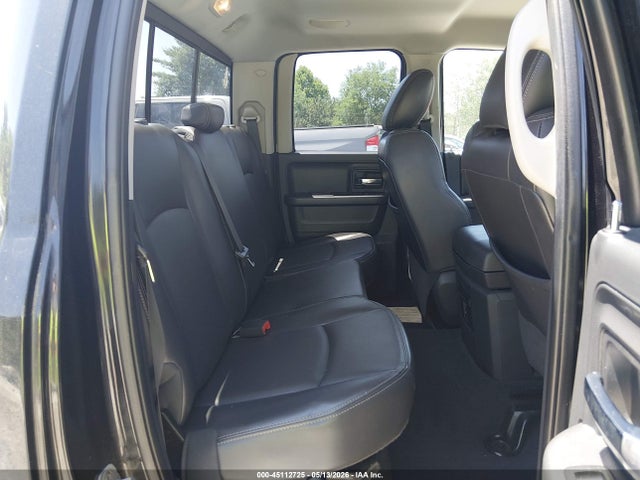 45112725 :رقم المزاد ، 1D7RB1GT1BS634521 vin ، 2011 Ram Ram 1500 Laramie مزاد بيع