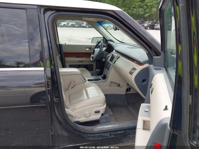 Продажа на аукционе авто 2009 Ford Flex Limited, vin: 2FMDK53C59BA51208, номер лота: 45112746