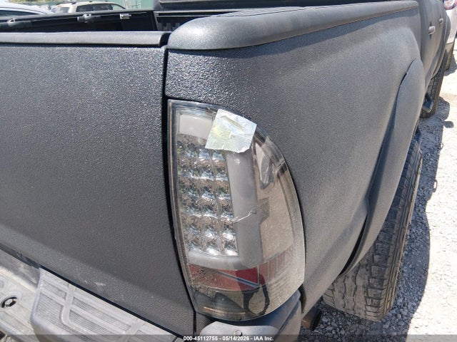 Продажа на аукционе авто 2005 Toyota Tacoma Prerunner V6, vin: 5TEJU62N05Z006375, номер лота: 45112755