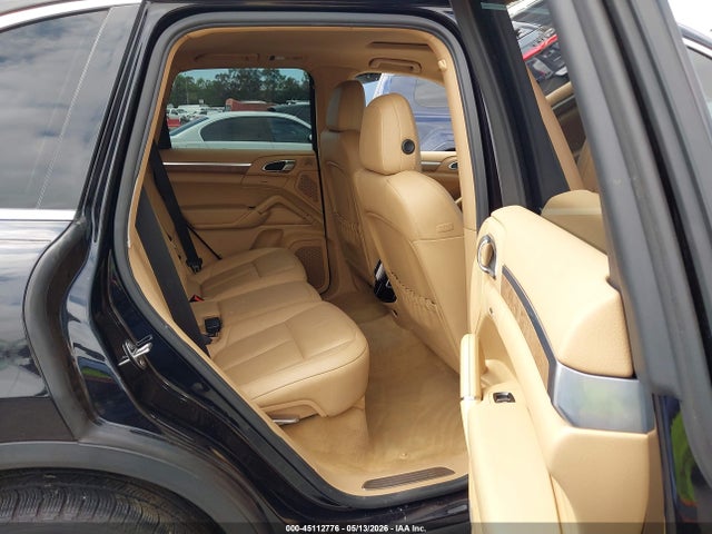 45112776 :رقم المزاد ، WP1AB2A24BLA55402 vin ، 2011 Porsche Cayenne S مزاد بيع