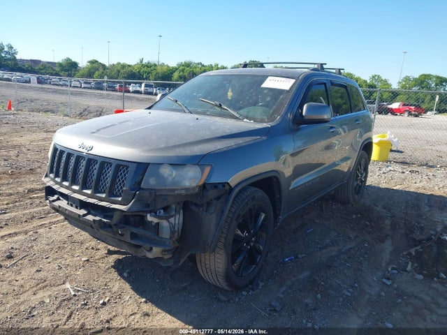 Продаж на аукціоні авто 2012 Jeep Grand Cherokee Laredo, vin: 1C4RJFAG0CC327150, номер лоту: 45112777