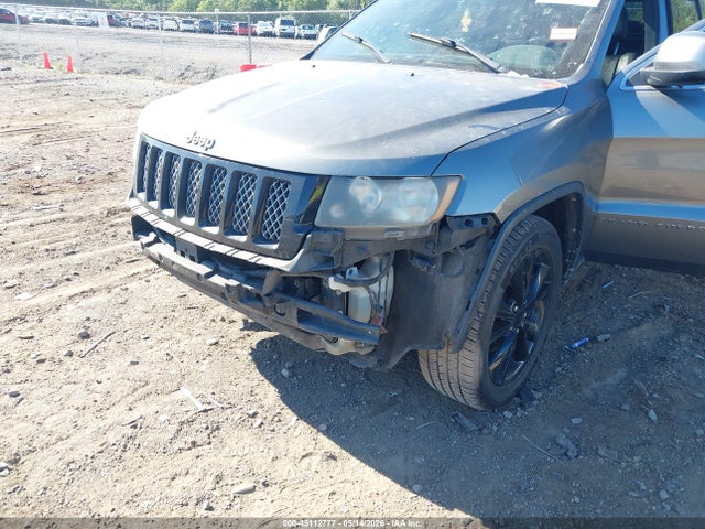 Продаж на аукціоні авто 2012 Jeep Grand Cherokee Laredo, vin: 1C4RJFAG0CC327150, номер лоту: 45112777