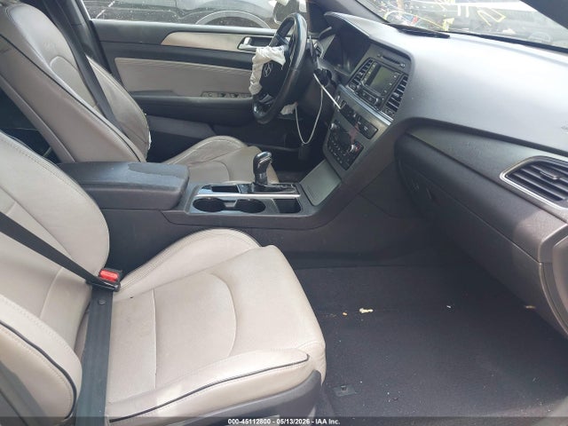 2015 Hyundai Sonata Sport 2.0t მანქანა იყიდება აუქციონზე, vin: 5NPE34AB4FH197805, აუქციონის ნომერი: 45112800