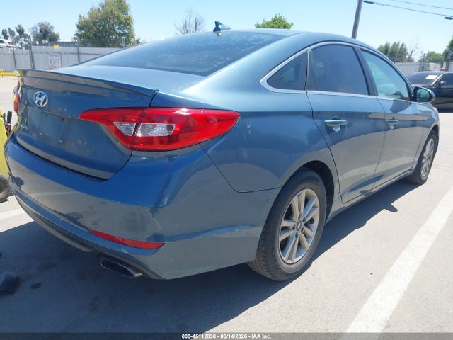 Hyundai SONATA SE 2015 5NPE24AF9FH232022 Image 4