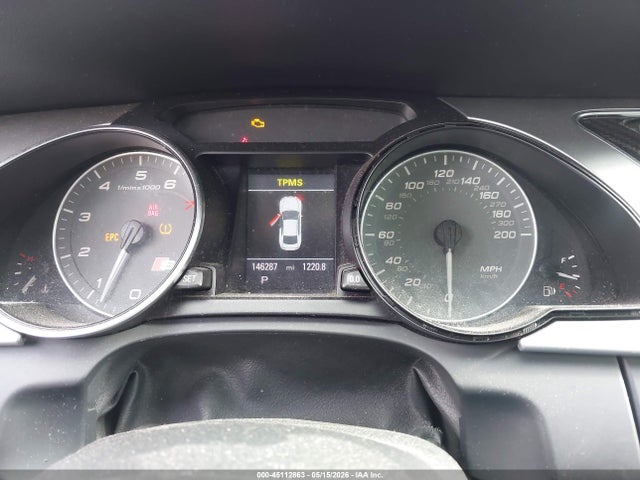 45112863 :رقم المزاد ، WAUCVAFR2CA038674 vin ، 2012 Audi S5 4.2 Premium Plus مزاد بيع