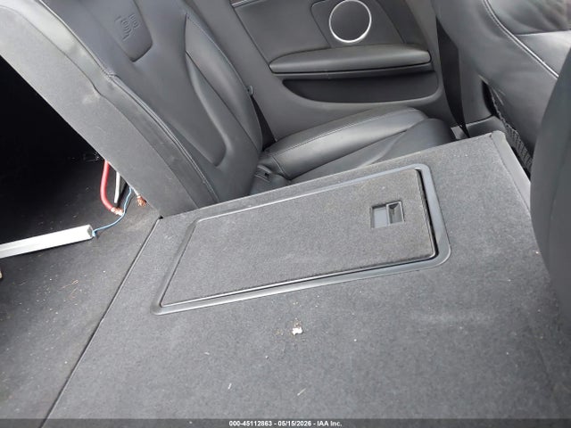 45112863 :رقم المزاد ، WAUCVAFR2CA038674 vin ، 2012 Audi S5 4.2 Premium Plus مزاد بيع