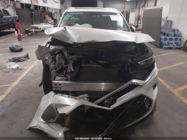 Toyota Grand Highlander Xle 2024 5TDAAAA5XRS017979 Image 12