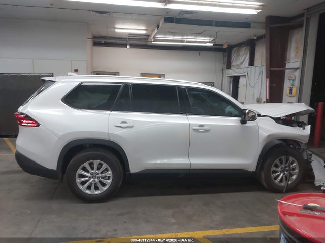 Toyota Grand Highlander Xle 2024 5TDAAAA5XRS017979 Image 13