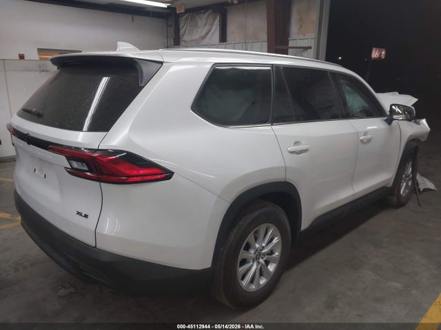 Toyota Grand Highlander Xle 2024 5TDAAAA5XRS017979 Image 4