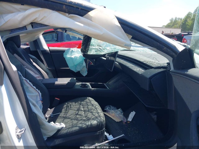 45112984 :رقم المزاد ، 5YJ3E1EAXSF135108 vin ، 2025 Tesla Model 3 مزاد بيع