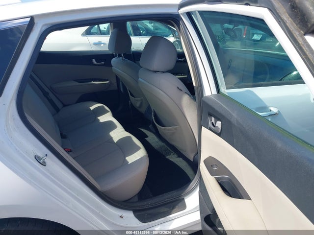 Продажа на аукционе авто 2016 Kia Optima Lx, vin: 5XXGT4L32GG051060, номер лота: 45112998